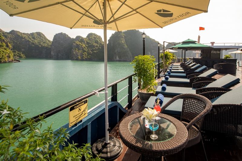 Halong Bay Overnight Cruise From Hanoi
