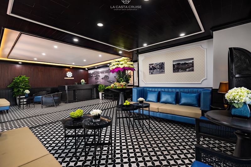 Halong La Casta Cruise - 2 Day 1 Night Tour From Hanoi