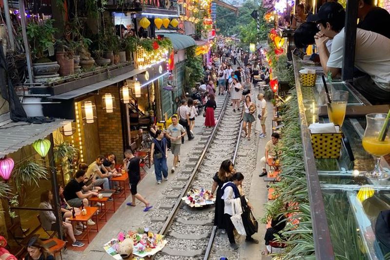 Hanoi City Walking Tour Discover Hidden Gems and Train Street