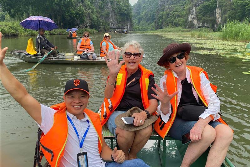 Ninh Binh 2 Days 1 Night Tour: Hoa Lu – Tam Coc – Bai Dinh – Trang An