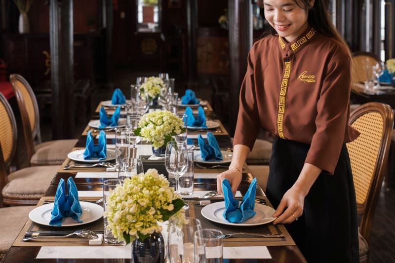 Renea Cruise - Boutique Overnight Cruise in Bai Tu Long Bay (2D1N)