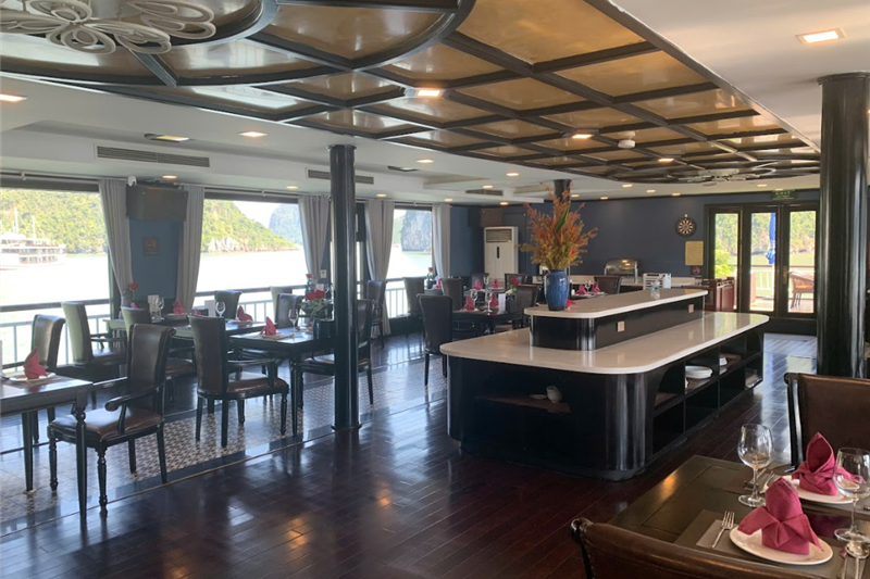 Dora Cruise - Luxury 5 Star Overnight Cruise in Lan Ha Bay & Ha Long Bay