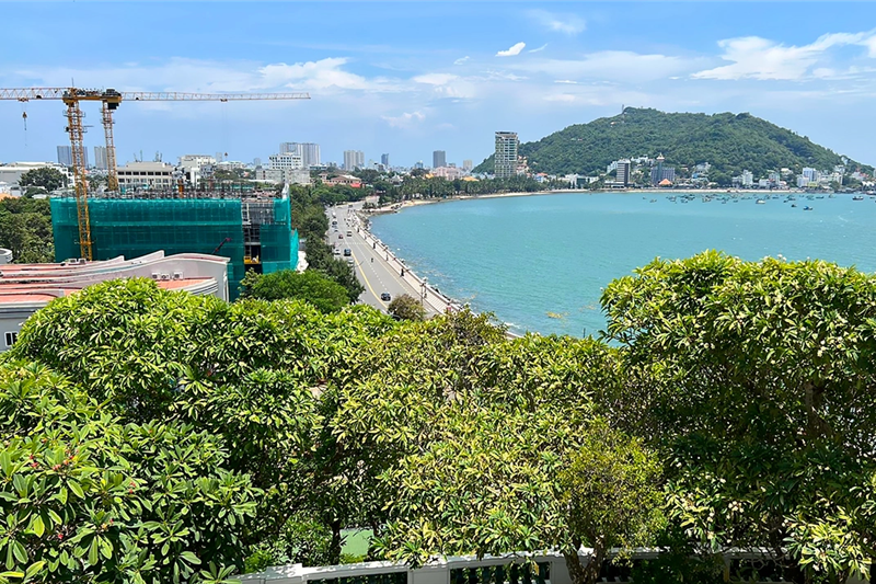 Private Vung Tau Beach Full-Day Tour from Ho Chi Minh City