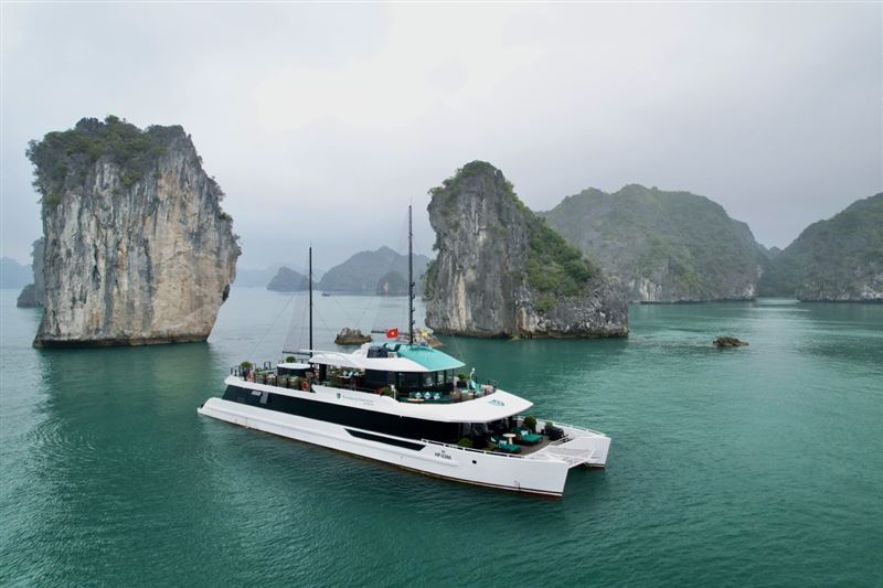 The Halong Catamaran Cruise Premium  Day Tour in Halong Bay & Lan Ha Bay