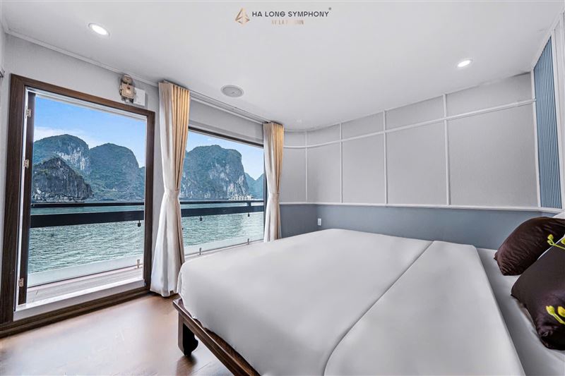 Symphony Cruise Ha Long Bay – Luxury Day Cruise Experience