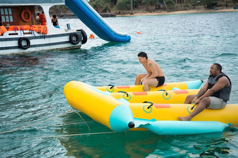 SUNSET CHILLING YACHT TOUR – NHA TRANG SUNSET CRUISE